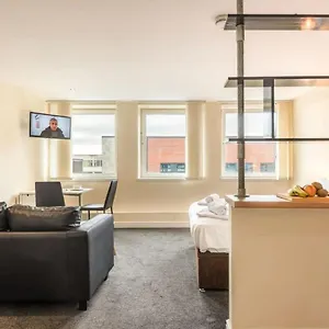 Apartment Modern & Bright Budget Studio In Central, Doncaster